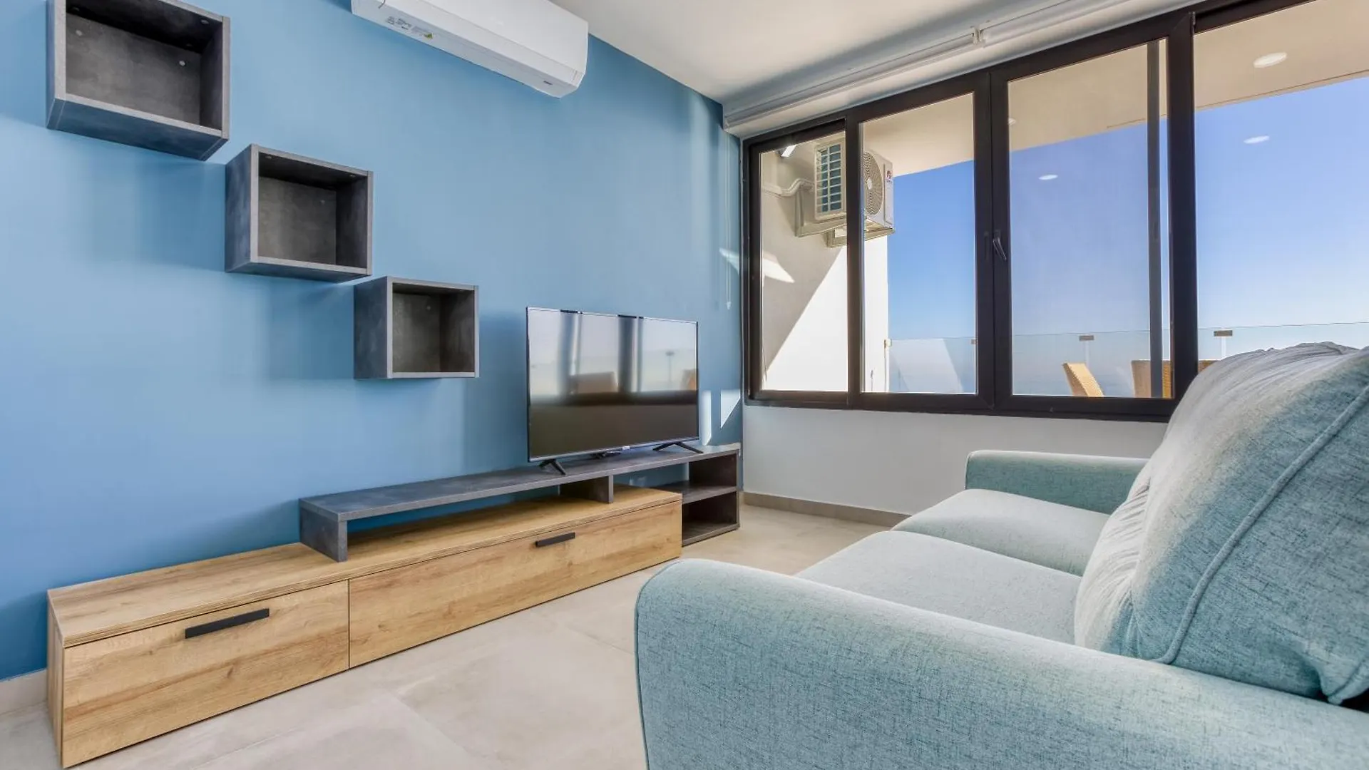 Seafront Sliema Apartment With Balcony & Sea Views By Jl