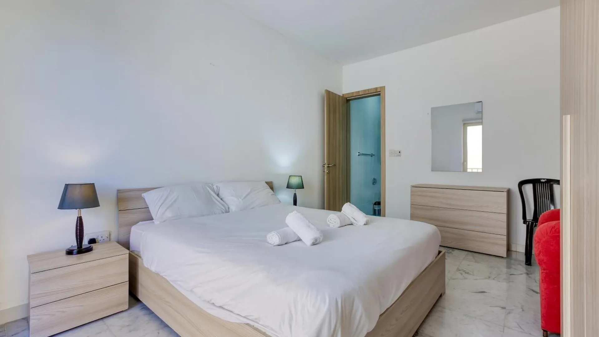 Seafront Sliema Apartment With Balcony & Sea Views By Jl Malta